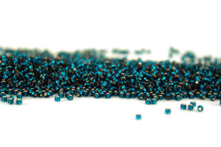 Бисер Япония 11/0 круглый 5 г 0027BD